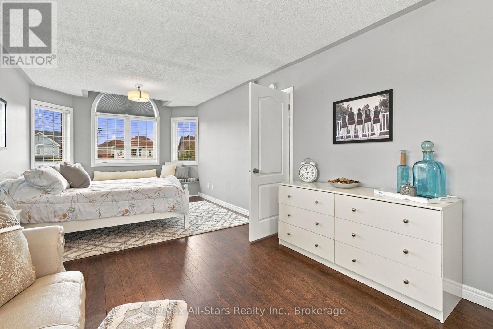 110 Hammond Street, Clarington, ON photo 22