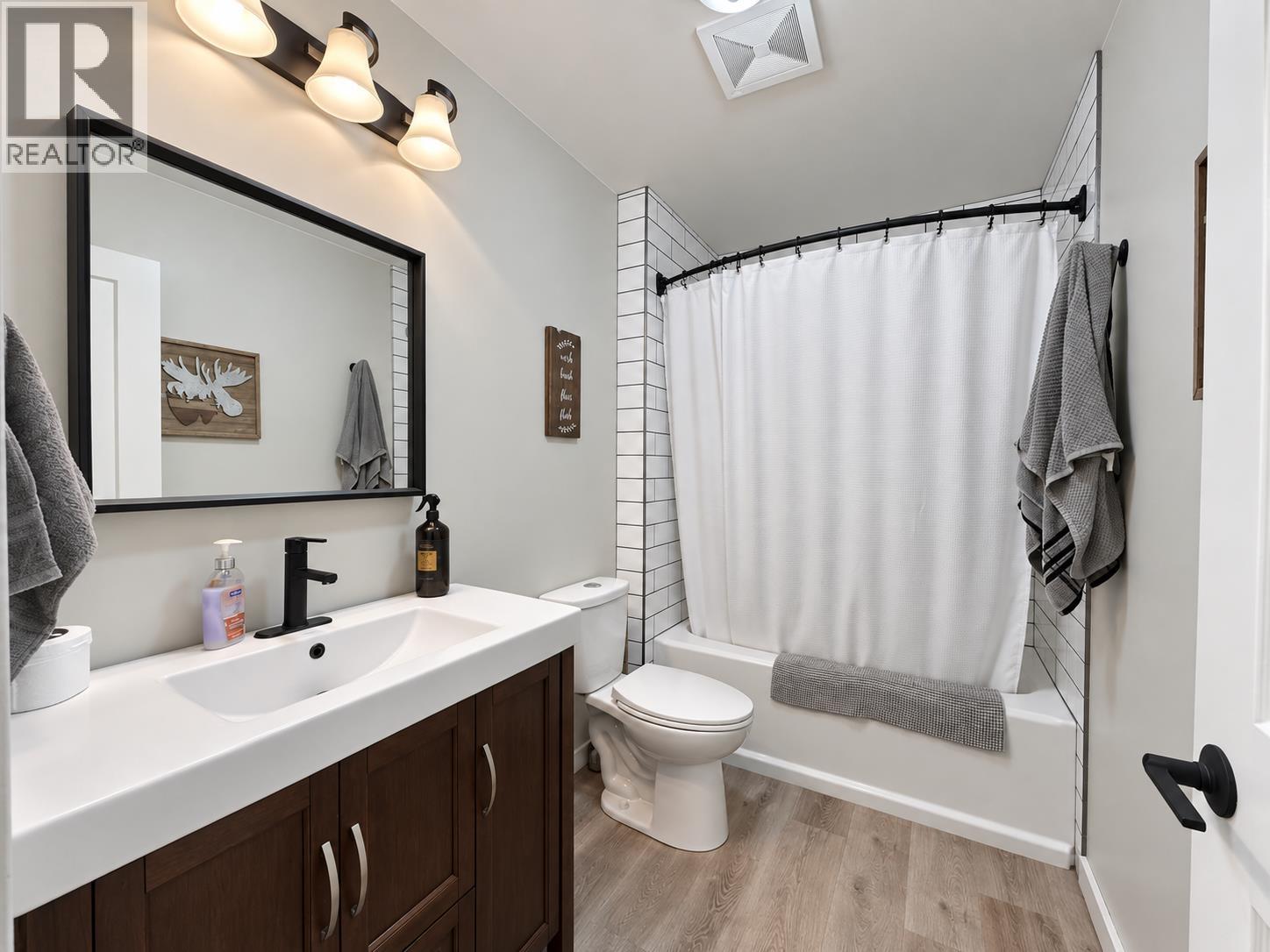 2990 NADINA WAY - 16