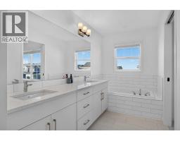 191 Magnolia Way Se, Calgary, AB T3M3M7 Photo 28