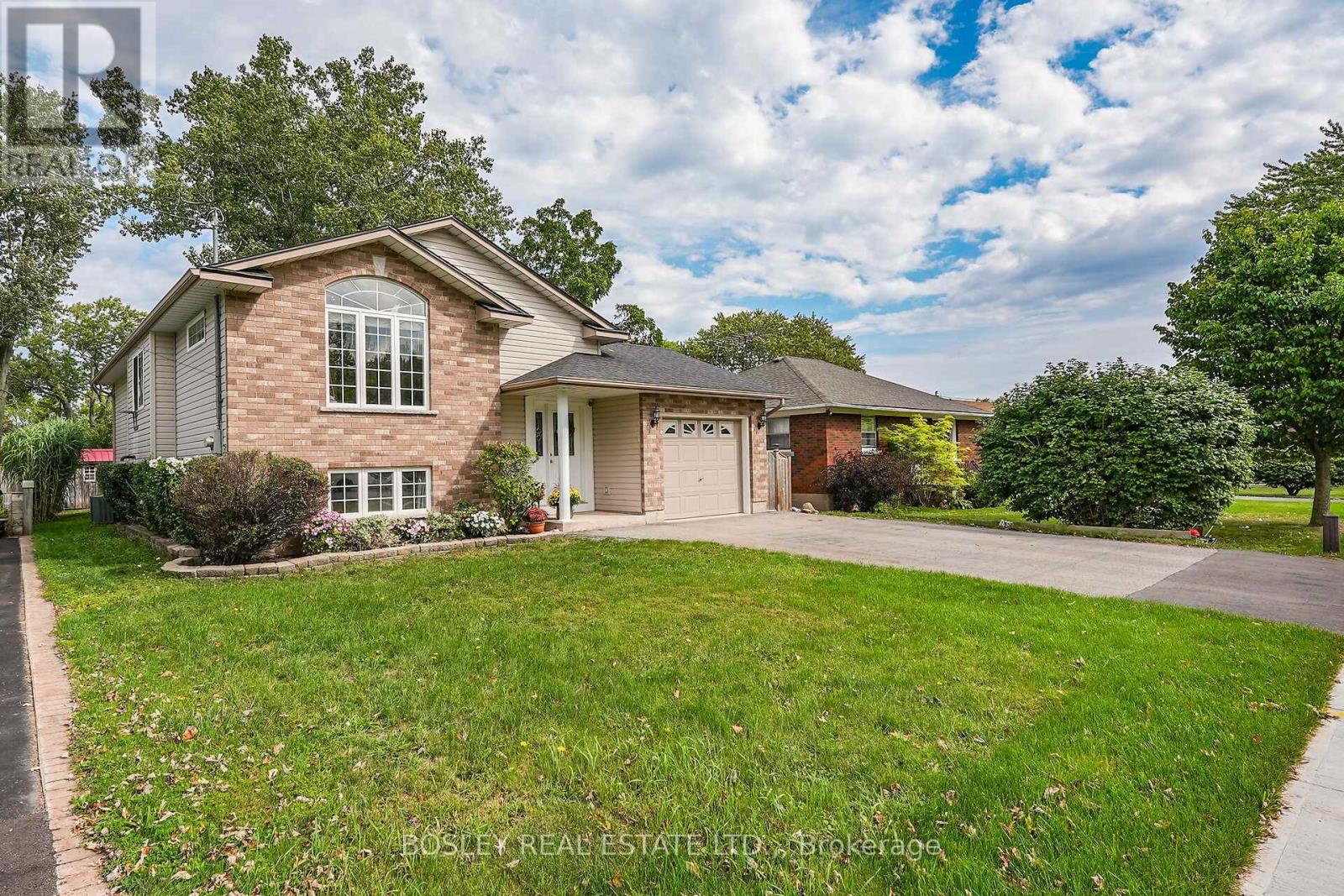 3772 ELM STREET, Fort Erie (Ridgeway) — photo 2