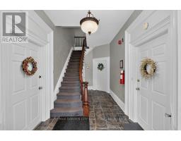 91 Main Street E, Grimsby, ON L3M1N6 Photo 6