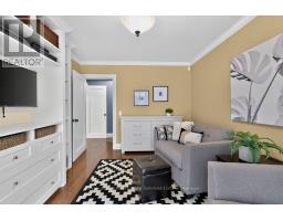 300 Lake Promenade, Toronto, ON M8W1B4 Photo 22