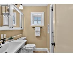 300 Lake Promenade, Toronto, ON M8W1B4 Photo 23