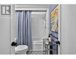 300 Lake Promenade, Toronto, ON M8W1B4 Photo 28