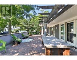 300 Lake Promenade, Toronto, ON M8W1B4 Photo 30