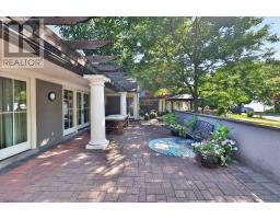 300 Lake Promenade, Toronto, ON M8W1B4 Photo 32