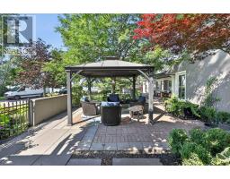 300 Lake Promenade, Toronto, ON M8W1B4 Photo 34
