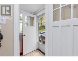 48 Champlain Avenue, Sydney, NS B1P2A9 Photo 12