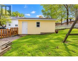 2pc Bathroom - 48 Champlain Avenue, Sydney, NS B1P2A9 Photo 6