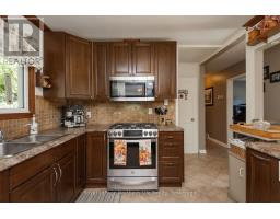 1237 Glenwood Road, North Bay, ON P1B4S7 Photo 12