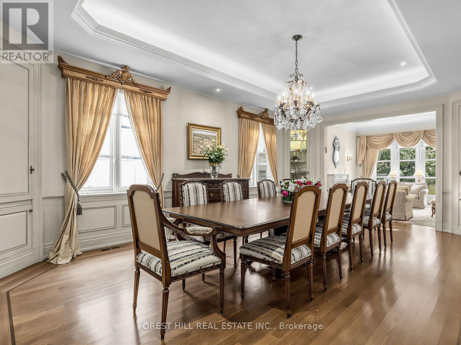 235 HILLHURST BOULEVARD - 11