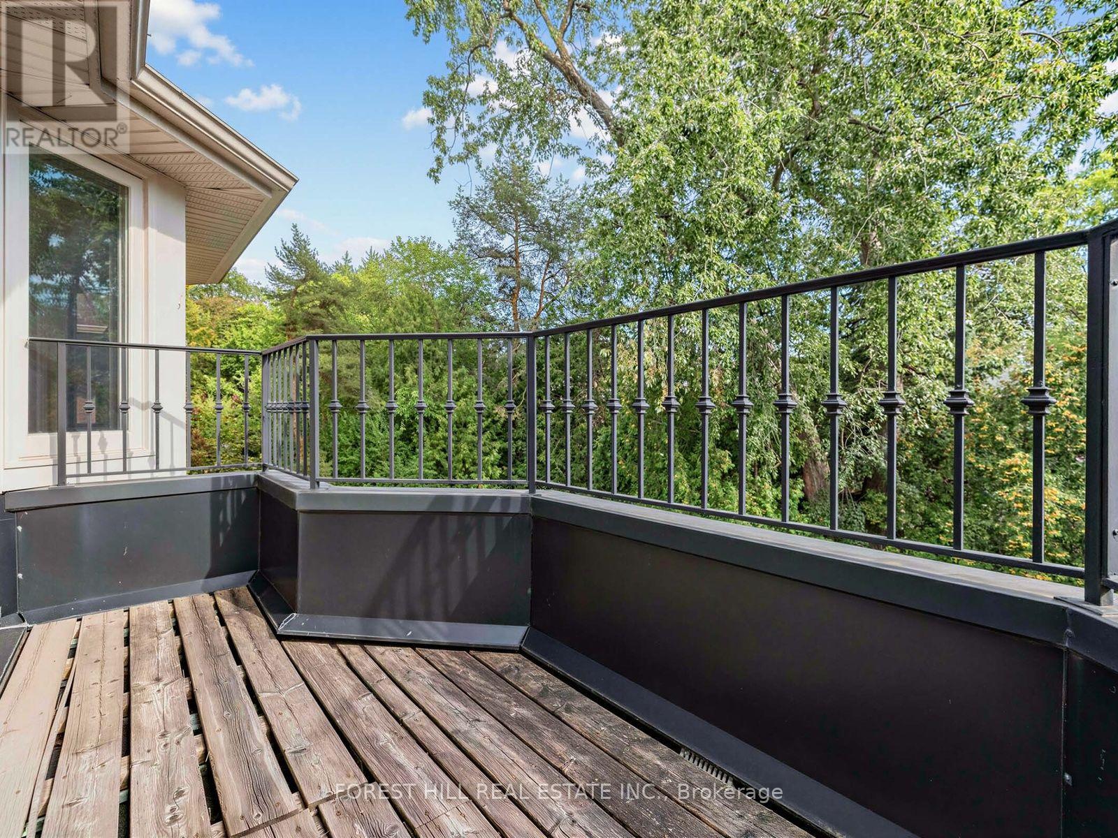 235 HILLHURST BOULEVARD - 24