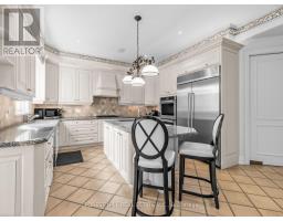 Office - 235 Hillhurst Boulevard, Toronto, ON M5N1P3 Photo 13