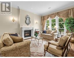 Mud room - 235 Hillhurst Boulevard, Toronto, ON M5N1P3 Photo 8