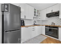 2106 - 270 Queens Quay W, Toronto, ON M5J2N4 Photo 11