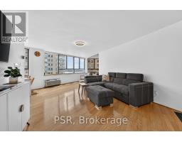 2106 - 270 Queens Quay W, Toronto, ON M5J2N4 Photo 8