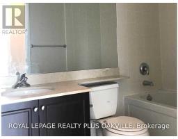 2807 - 215 Fort York Boulevard, Toronto, ON M5V4A2 Photo 13