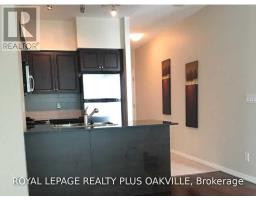 2807 - 215 Fort York Boulevard, Toronto, ON M5V4A2 Photo 6