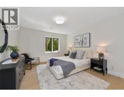 2 4430 Shore Way, Saanich, BC V8N3T9 Photo 18