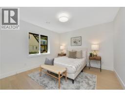 2 4430 Shore Way, Saanich, BC V8N3T9 Photo 24