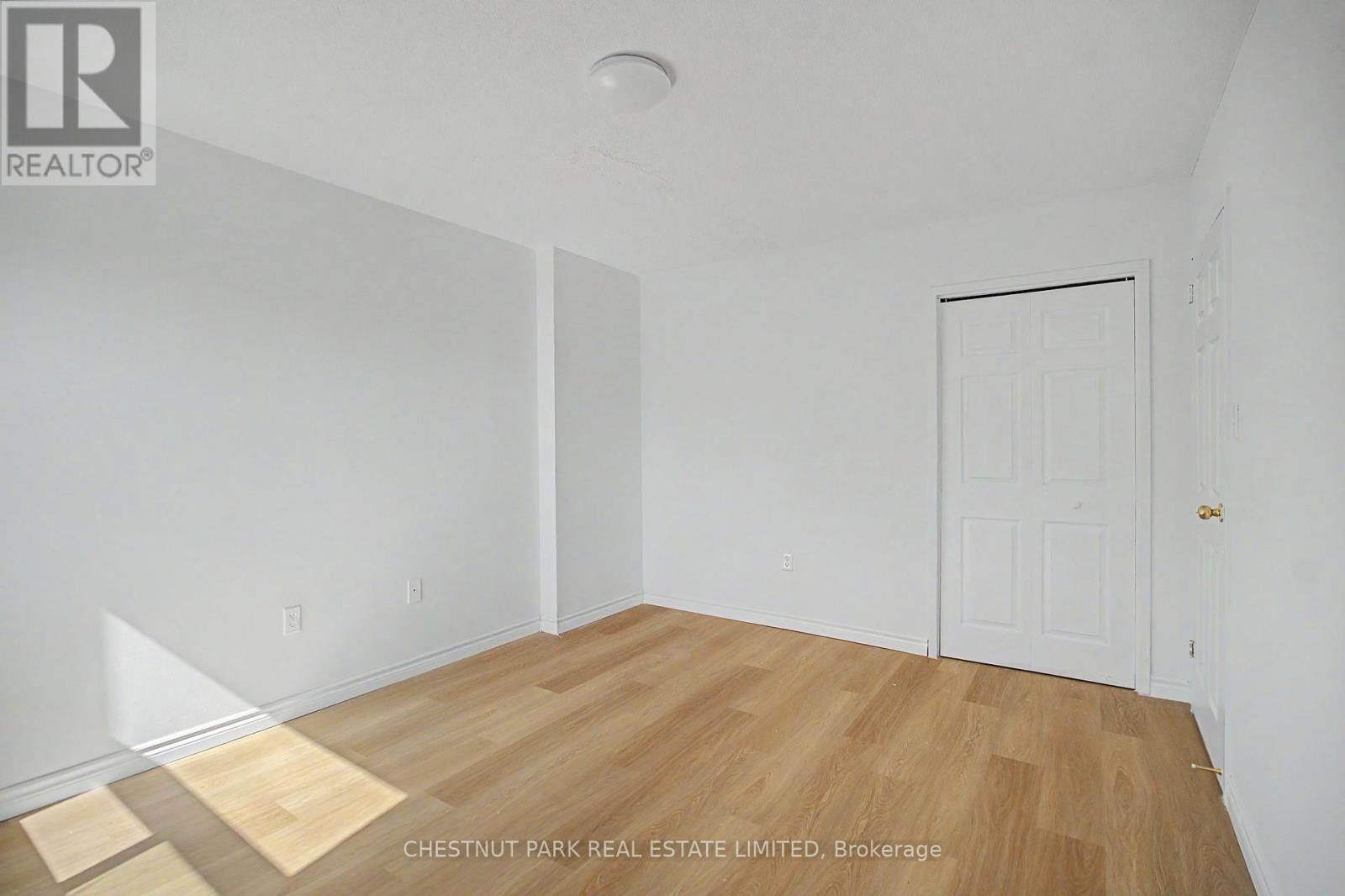 406 - 900 GLEN STREET, Oshawa (Lakeview) — photo 11