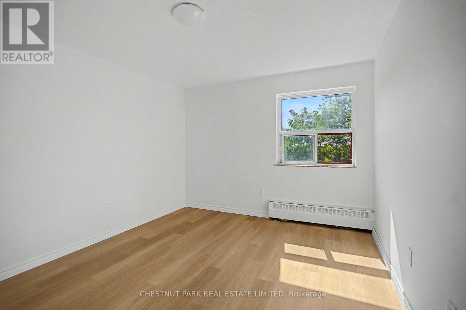 406 - 900 GLEN STREET, Oshawa (Lakeview) — photo 8