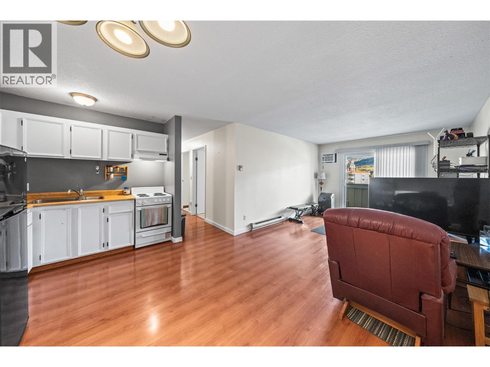 150 SKAHA Place Unit# 408, Penticton