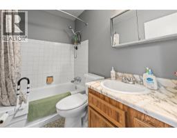 150 Skaha Place Unit# 408, Penticton, BC V2A7K1 Photo 11