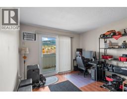 Bedroom - 150 Skaha Place Unit# 408, Penticton, BC V2A7K1 Photo 6