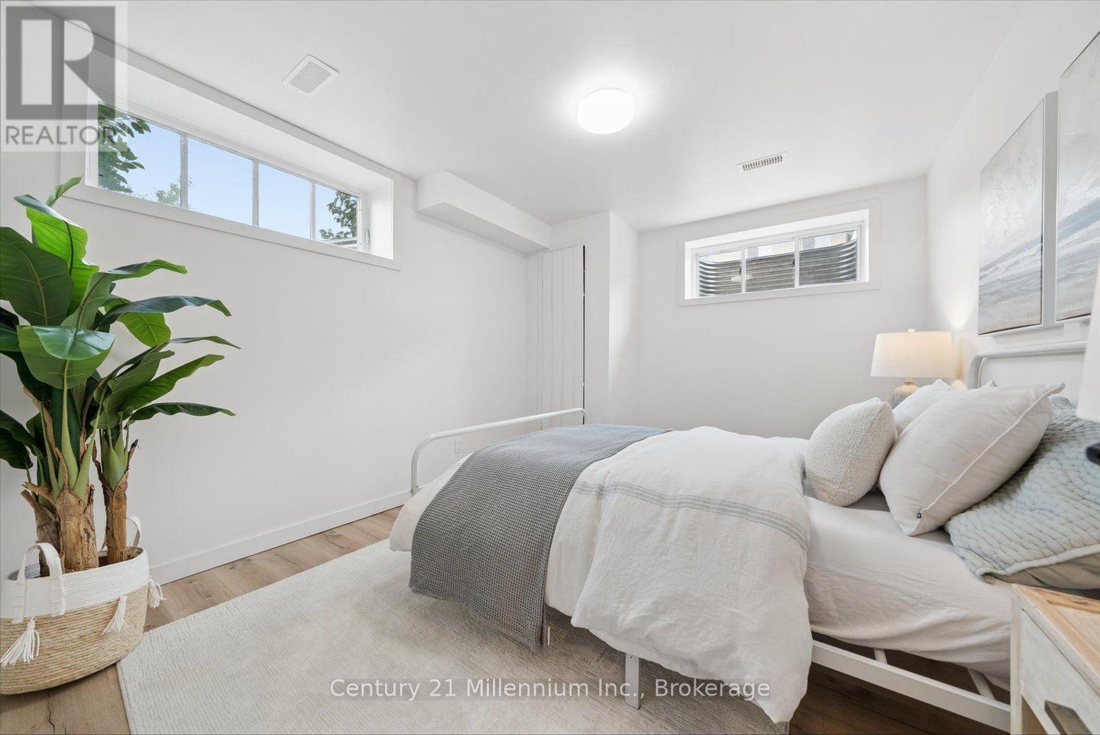1 SPENCER STREET - Image 40