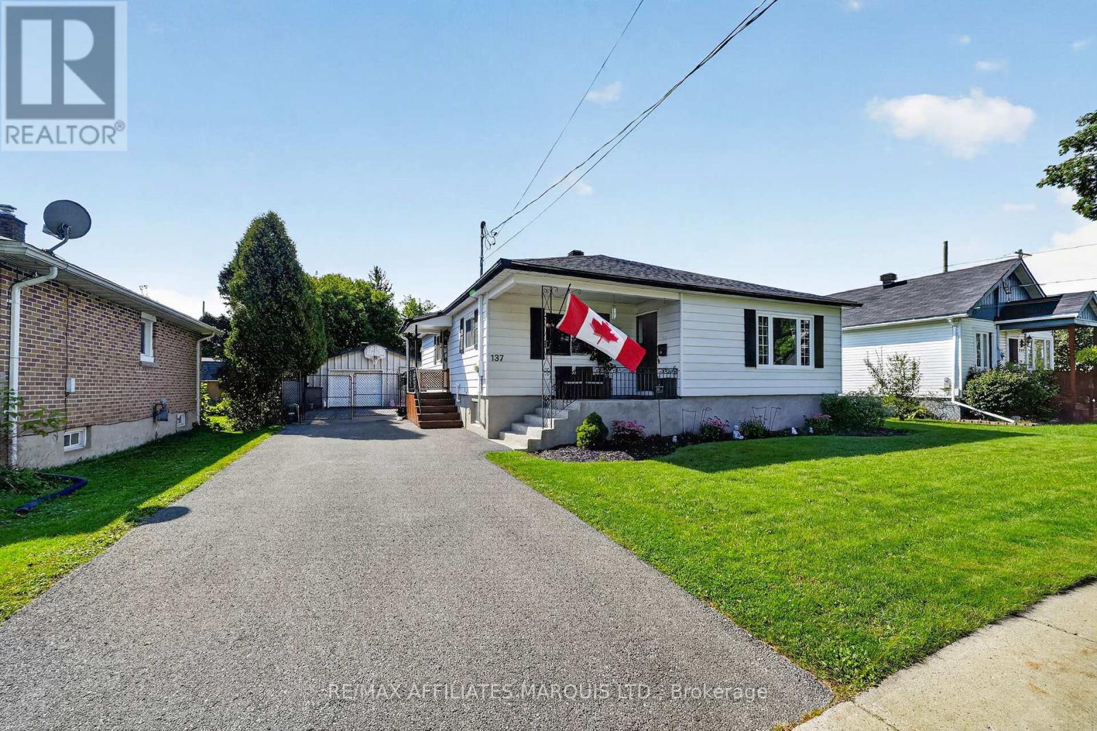 137 JARVIS STREET, Cornwall — photo 2