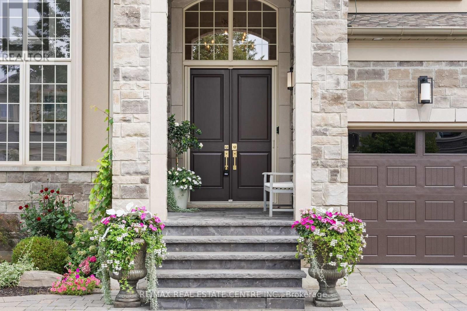 9 BLACK DUCK TRAIL, King (Nobleton) — photo 4
