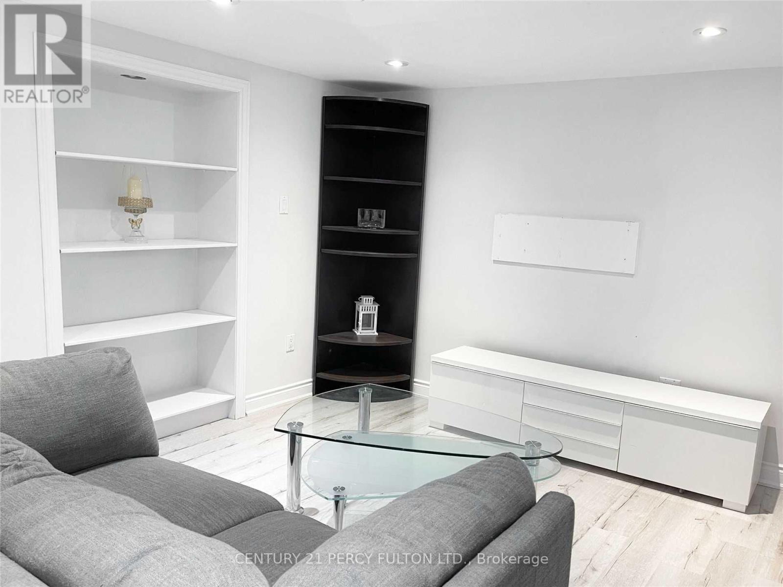 BSMT - 35 ASHLAND CRESCENT, Markham (Sherwood-Amberglen) — photo 2