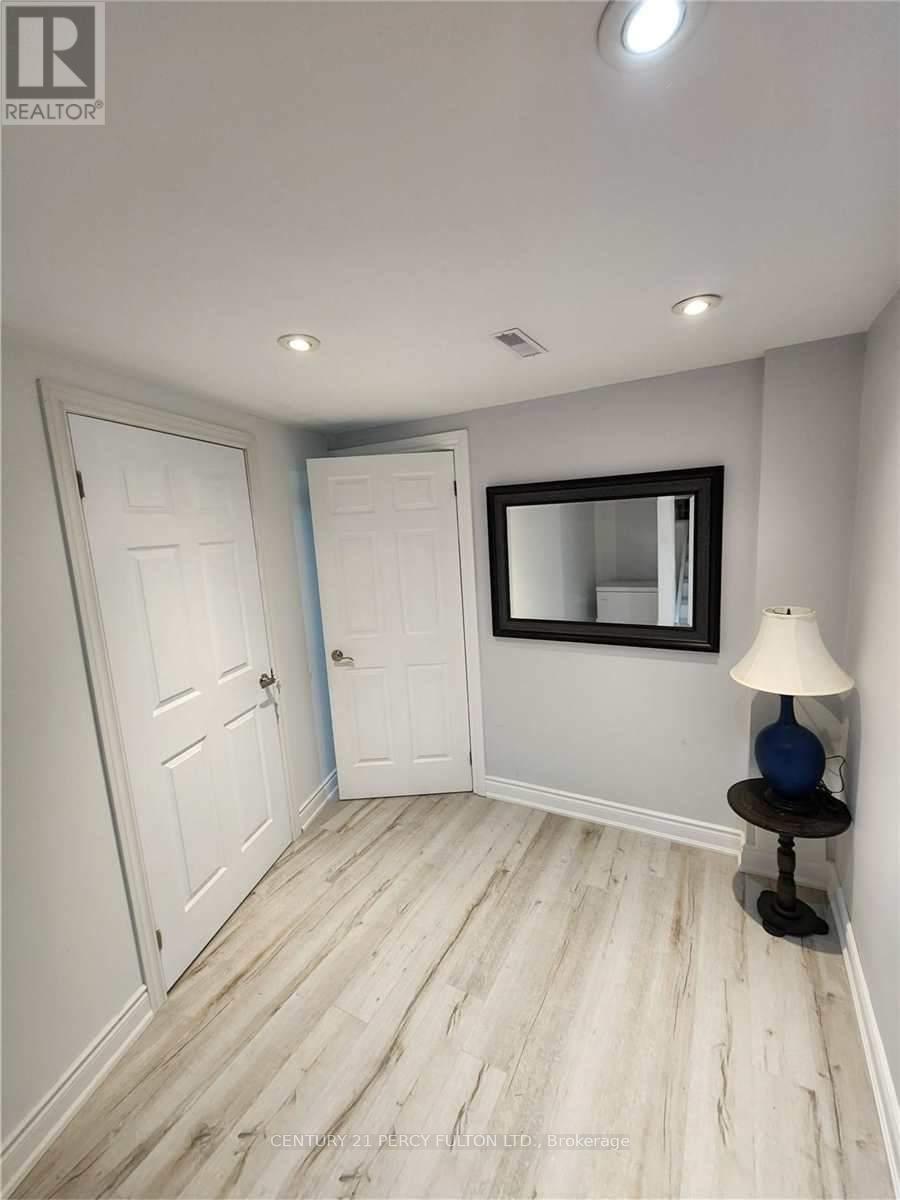 BSMT - 35 ASHLAND CRESCENT, Markham (Sherwood-Amberglen) — photo 9