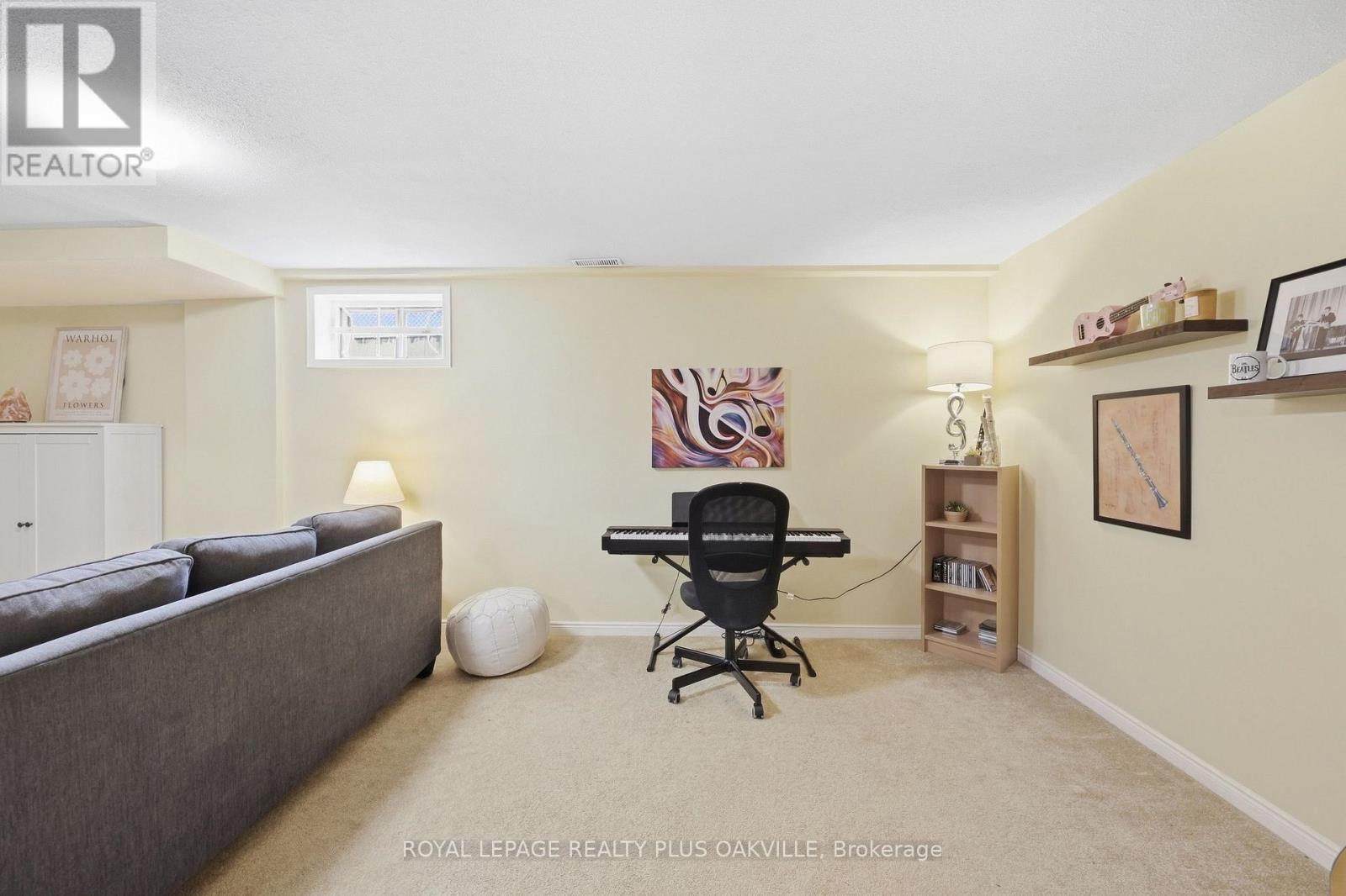 58 MCLEOD DRIVE - Image 23
