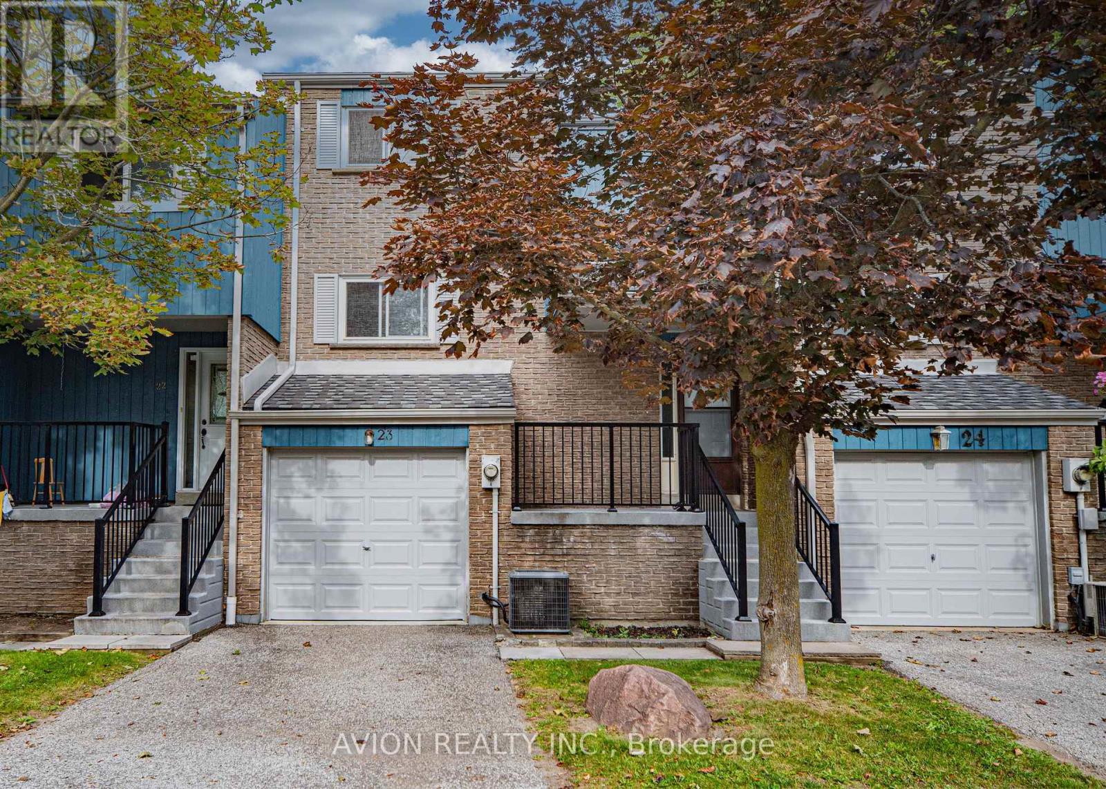 23 - 646 VILLAGE PARKWAY, Markham (Unionville)