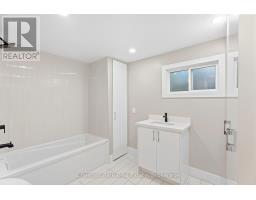 430 Farquhar Street, Gravenhurst), ON P1P1E4 Photo 7