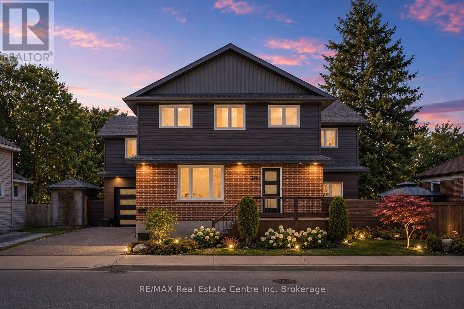 38 WHEELER AVENUE, Guelph (St. Patrick's Ward) — photo 2