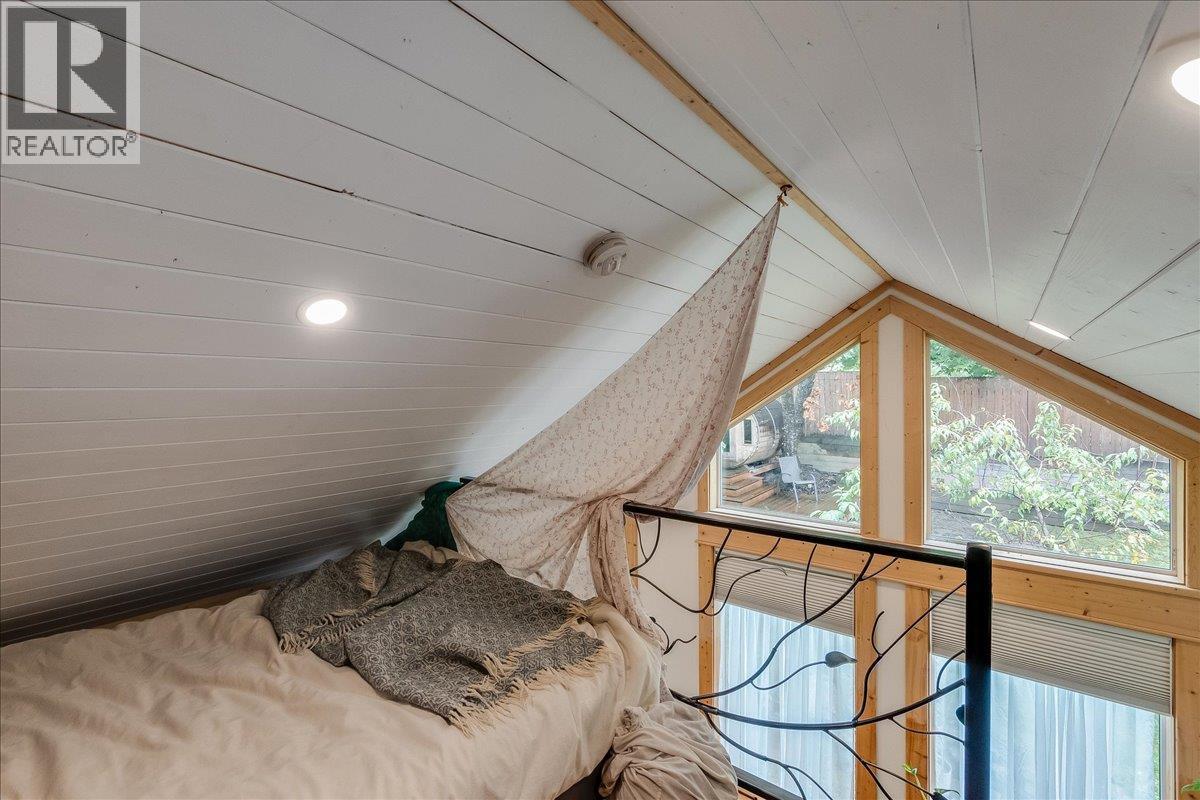 1008 OBSERVATORY Street - Image 36