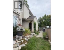 154 Ritchie Court, Kelowna, BC V1V1Z2 Photo 39
