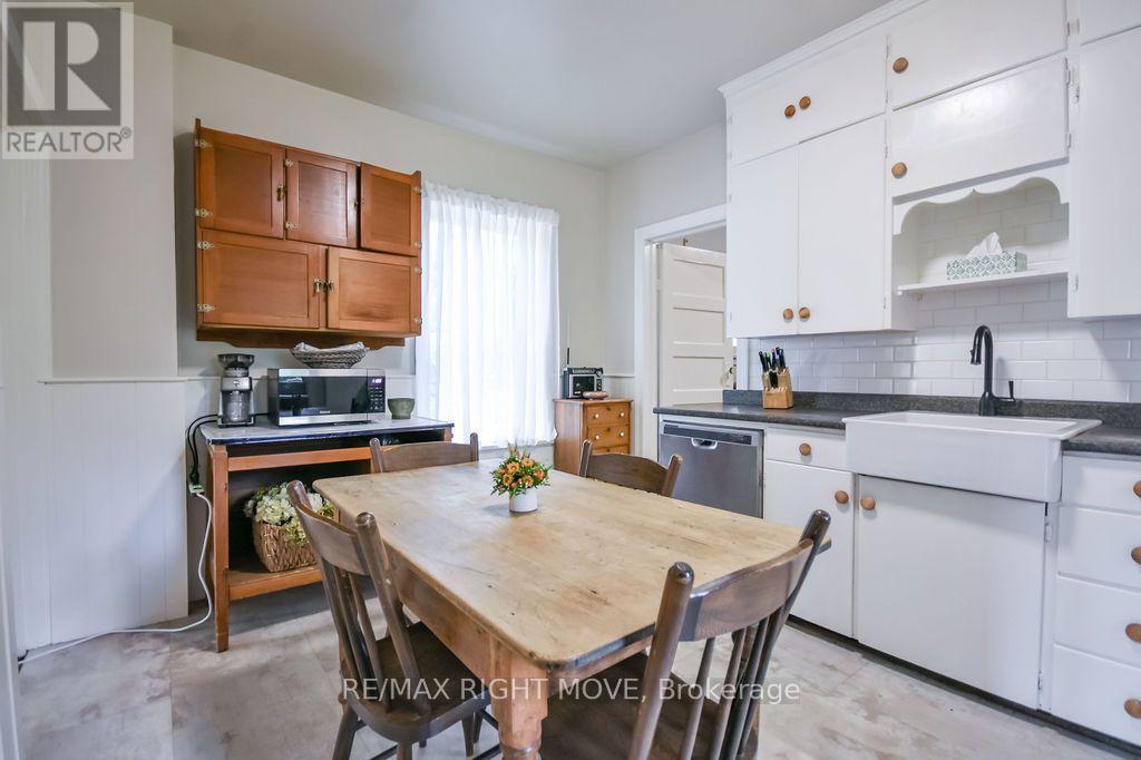 144 JARVIS STREET, Orillia — photo 12