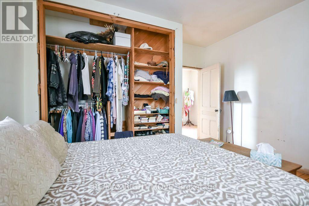 144 JARVIS STREET - 33