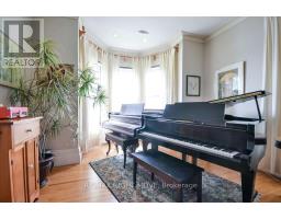 144 Jarvis Street, Orillia, ON L3V2A6 Photo 17