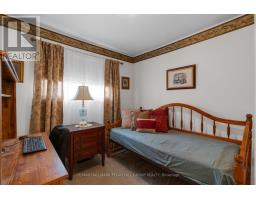 Recreational, Games room - 208 Garson Street, Barrie, ON L4N3Y7 Photo 8
