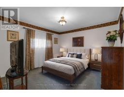 208 Garson Street, Barrie, ON L4N3Y7 Photo 9