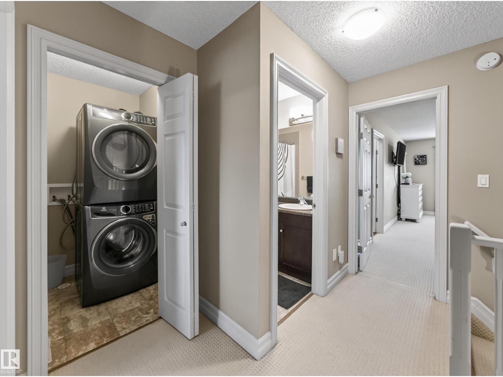 #79 219 CHARLOTTE WY - 40