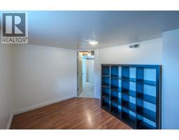 6470 Hollow Street, Oliver, BC V0H1T0 Photo 13