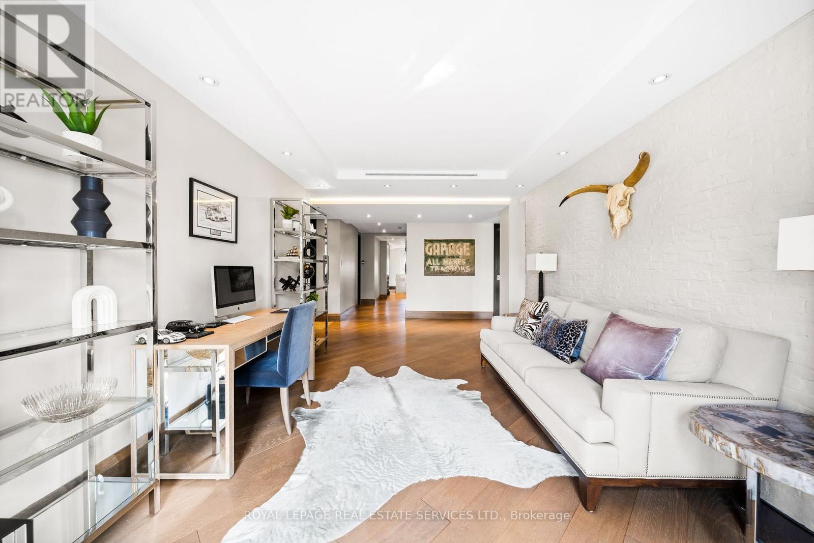 501 - 50 OLD MILL ROAD, Toronto (Kingsway South) — photo 9