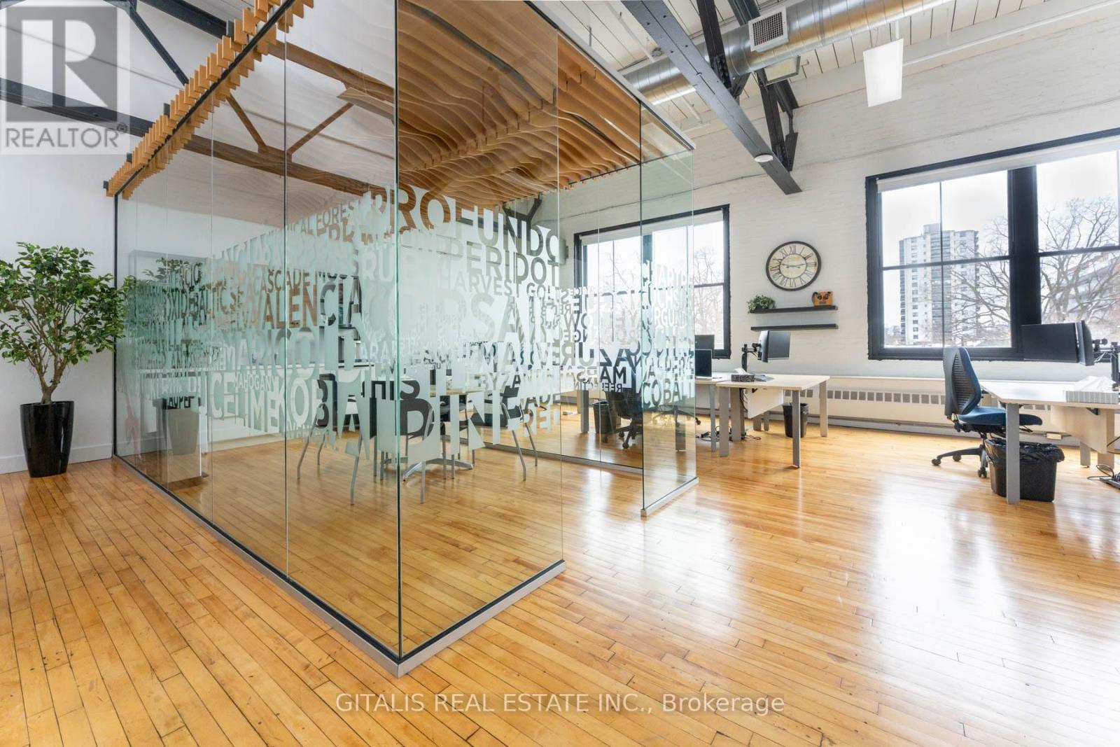 306B - 219 DUFFERIN STREET, Toronto (South Parkdale) — photo 3