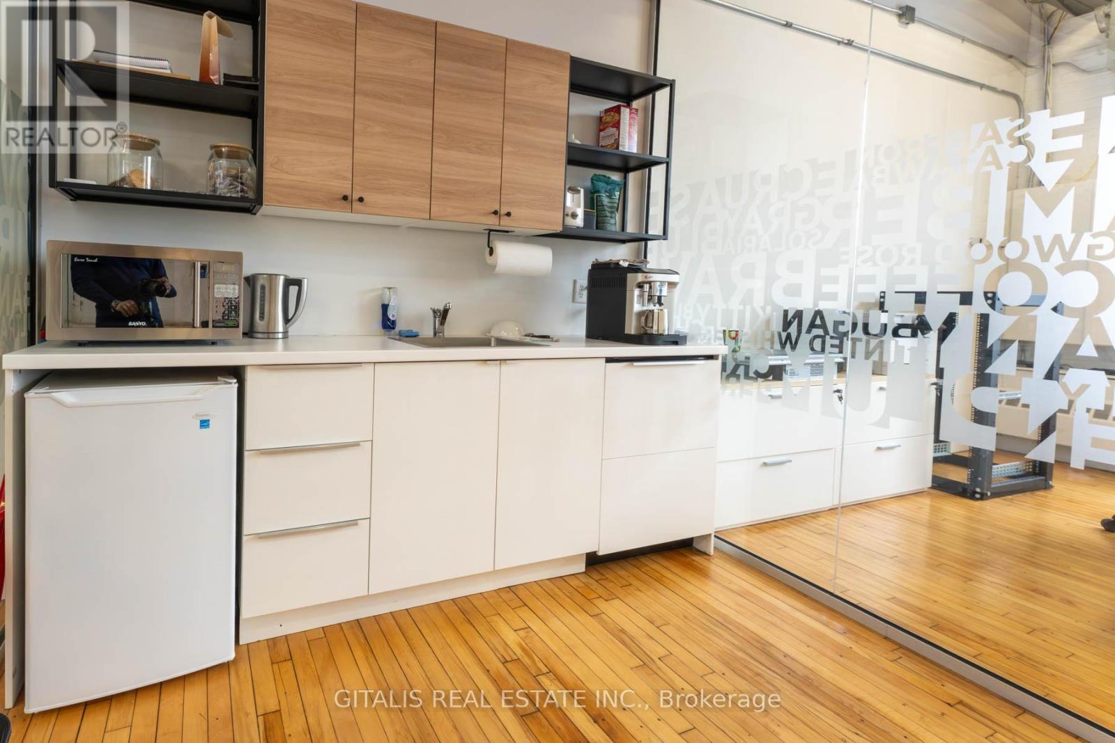 306B - 219 DUFFERIN STREET, Toronto (South Parkdale) — photo 6